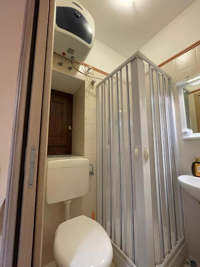 Perla Marina Apartment Чефалу Екстериор снимка