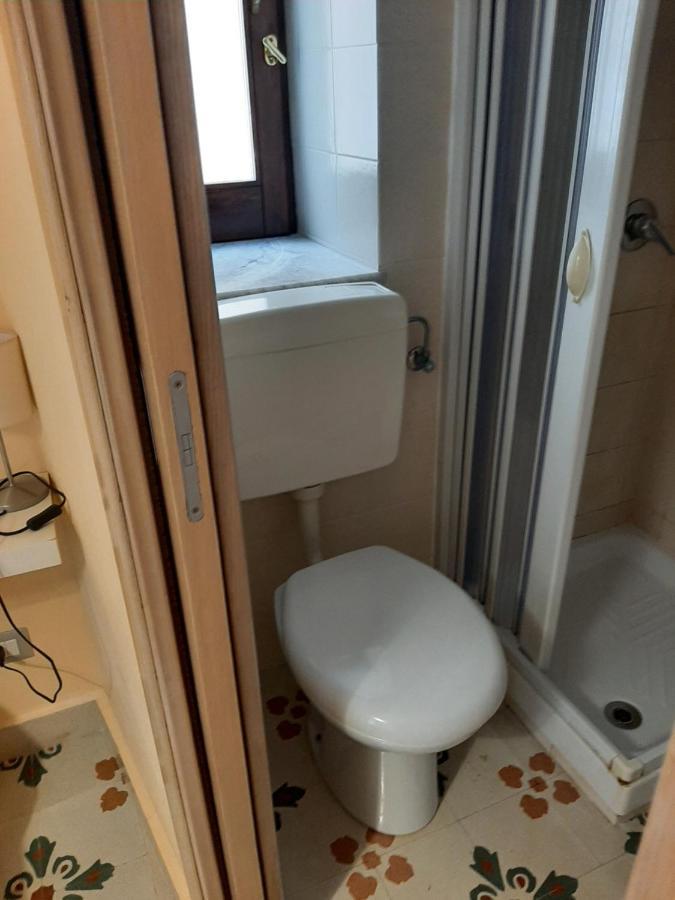 Perla Marina Apartment Чефалу Екстериор снимка